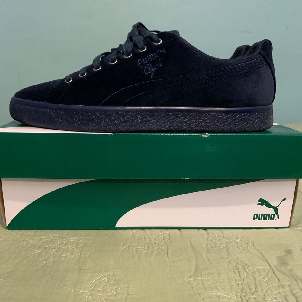 Puma clyde velour peacoat court